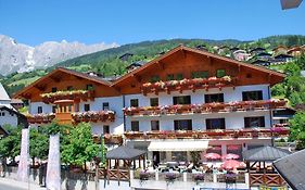 Hotel Alpenrose